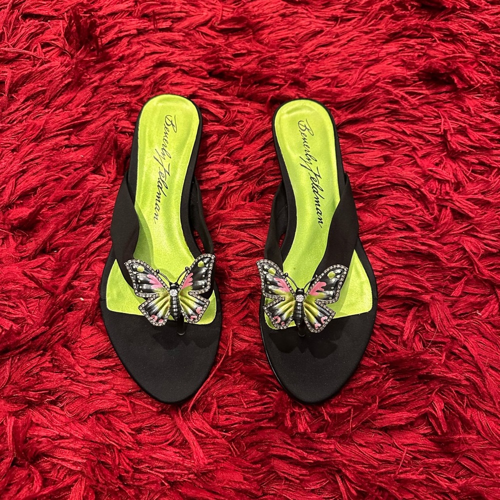 Beverly Feldman size 8 butterfly sandal